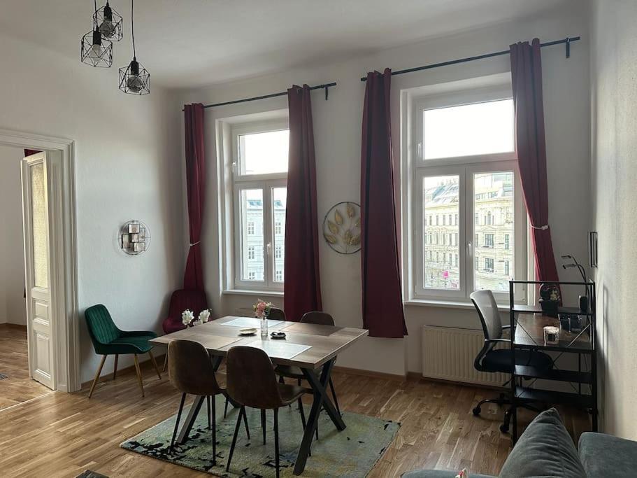 Klimatisierter Wiener Altbauflair Im Zentrum Wiens 外观 照片