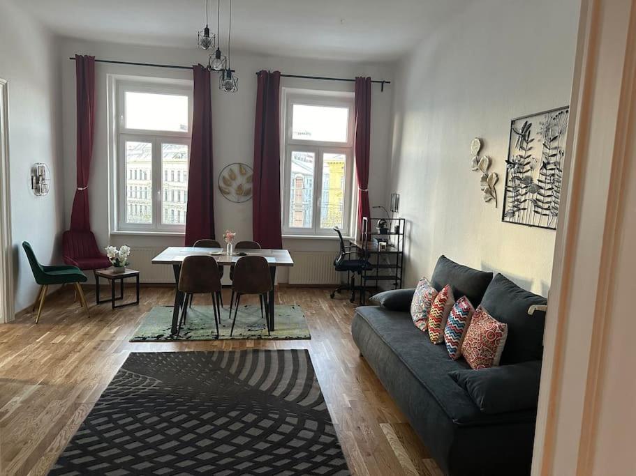 Klimatisierter Wiener Altbauflair Im Zentrum Wiens 外观 照片